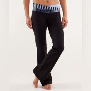 Lululemon Athletica Lulu Astro Pants Regular Length Dot Size 10 Black White Yoga